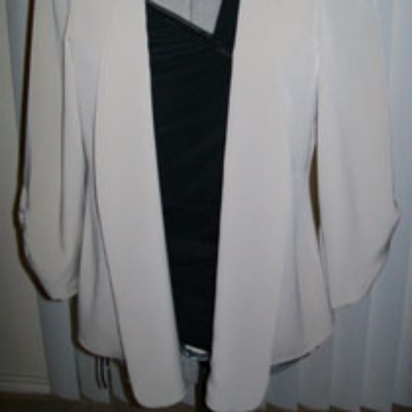 Beige Lightweight Top/Blazer - Picture 4 of 5